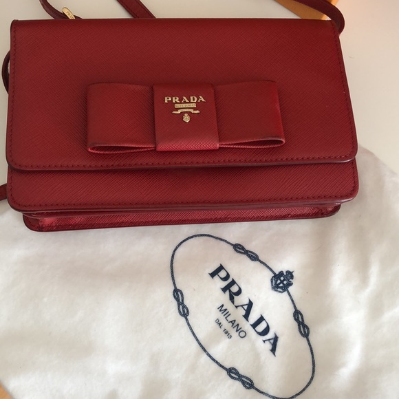 Prada bag - Picture 2 of 7